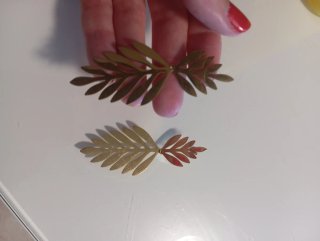 Pendientes dorados hoja Parfois