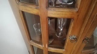 Mueble de teca para rincón