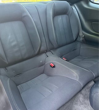 Ford Mustang 5.0 GT V8 cambio manual