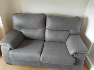 Sofá 2 plazas gris