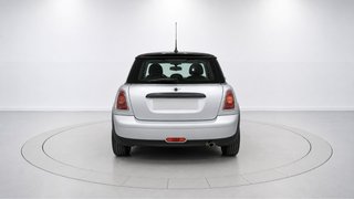 MINI Garantia 1 año
