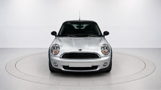 MINI Garantia 1 año