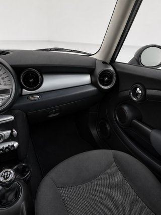 MINI Garantia 1 año