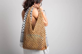 Bolso de rafia tejido