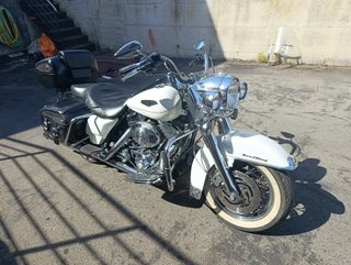 Harley Davidson Road King Blanca