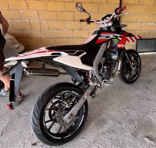 Aprilia SX 50 Factory Supermotard