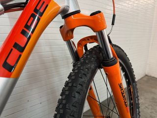 Bicicleta CUBE Aluminio 24 Junior