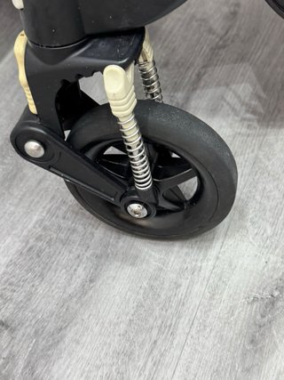 Passeggino Bugaboo Camaleón 3 Plus, rosso e nero, con ovetto