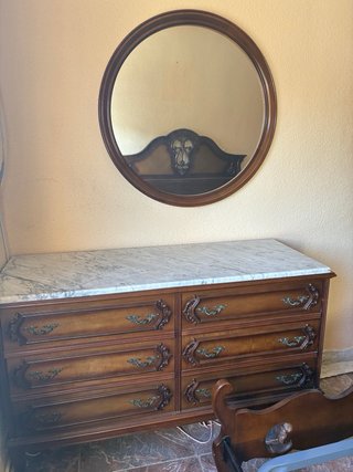 Dormitorio antiguo roble