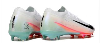 Botas de fútbol Nike Mercurial nuevas