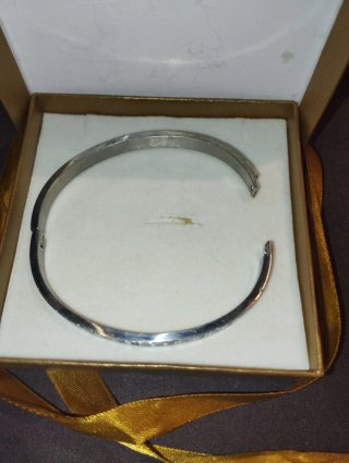 Pulsera inspirada en Gucci Plateada Cierre Invisib