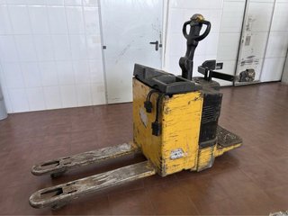 Transpaleta eléctrica Komatsu MWP 20 R 2.000 kg