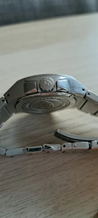 Reloj Breil Plata y Negro + Herramienta
