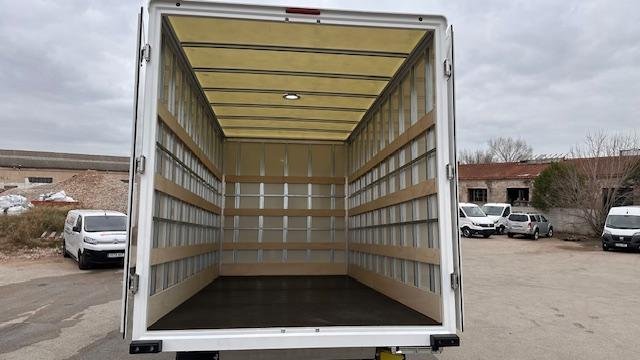 Volkswagen Crafter 2026, foto 9