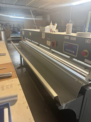 Máquina selladora cortinas enrollables