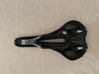 Selle Italia SLR Kit Carbonio Flow L2