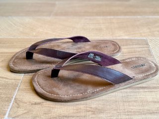 Sandalias ZARA Tiras Piel Talla 42