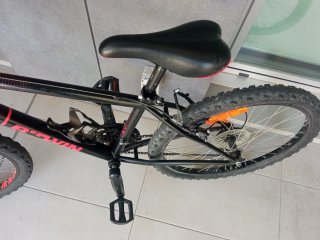 Bicicleta 24 pulgadas niños de 8 a 12 años.