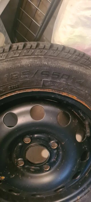 Rueda 185/65 R14 Goodyear con llanta