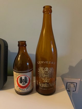 Bottiglie Vuote Birra Águila Negra