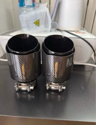 Colas de escape carbono Remus