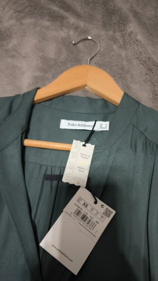 Mono Pedro del Hierro Verde Oliva Talla XS Nuevo