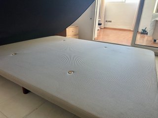 Cama doble 150 cm, cabecero y 2 mesitas de noche