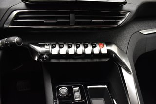 Peugeot 3008 Hybrid 225 e-EAT8 Allure Pack