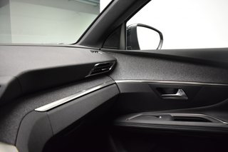 Peugeot 3008 Hybrid 225 e-EAT8 Allure Pack