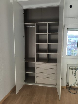 INSTALADOR PROFESIONAL PUERTAS TARIMA RODAPIE MADR