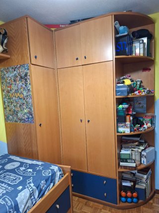 Dormitorio juvenil completo. Armario rinconera