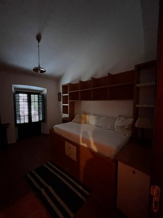 Dormitorio juvenil madera y tela dos camas, de 90