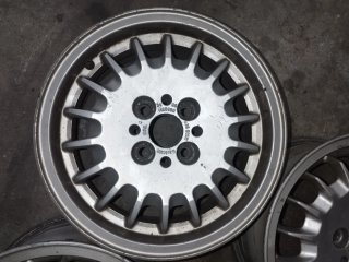 Llantas BMW E30