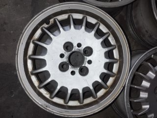 Llantas BMW E30