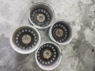 Llantas BMW E30