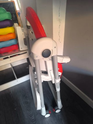 Trona Peg Perego Roja