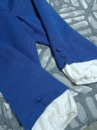Traje de Torrentí azul