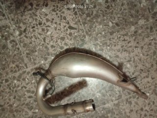 Tubo de escape moto 125/250cc