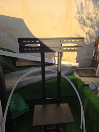 Soporte TV con Ruedas