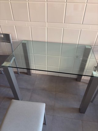 Mesa de cocina cristal y metal + 3 sillas conjunto