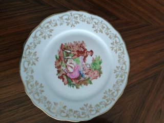 2 Platos porcelana Francesa