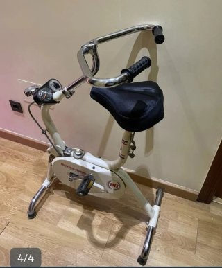 Bicicleta Estática BH Plegable