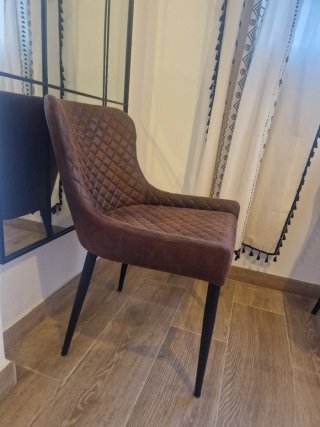 Juego de 4 sillas de comedor elegantes