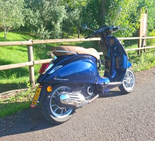 Vespa Primavera 50cc 4t Azul