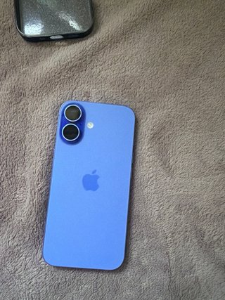iPhone 16 Azul Casi Nuevo