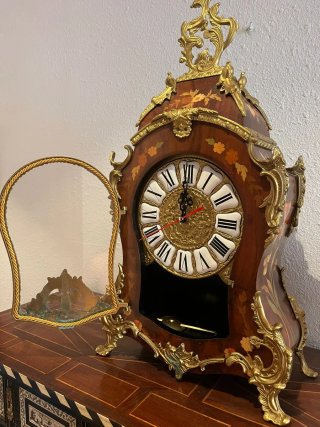 Reloj con marquetería y bronce, Luis XV