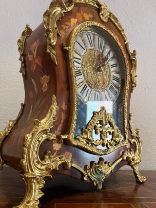 Reloj con marquetería y bronce, Luis XV