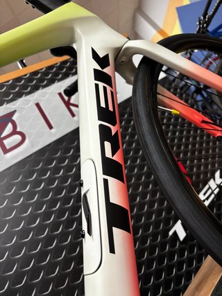 Trek Domane 2026 Talla 52