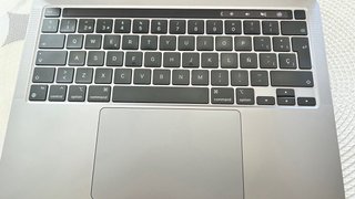 MacBook Pro 13 8GB RAM 512GB