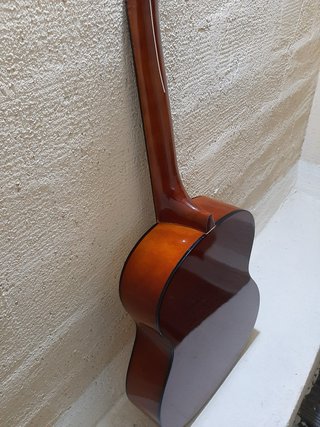 Guitarra Clásica con Funda